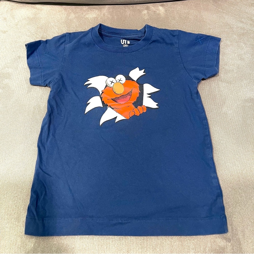 UNIQLO X KAWS X SESAME STREET